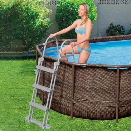 Escada Piscina 107CM