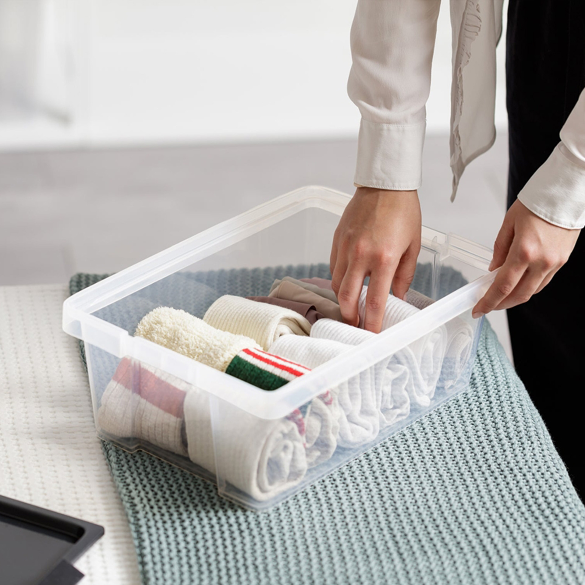 Caixa Multiusos Plástica New Preto 7L 25X36X13cm