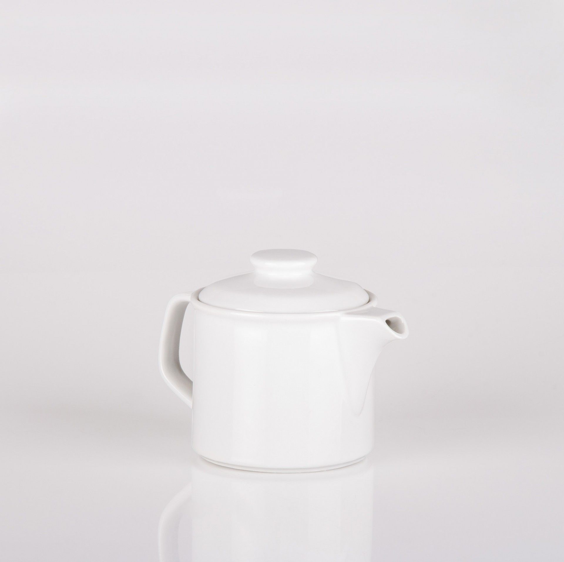 Bule Porcelana Branca 520ml 11X12cm