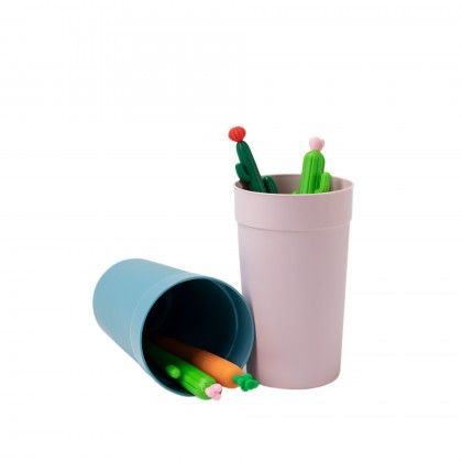 Copo Cocktail Plástico Codil Colors Redondo 350ml 7.4X12cm Copo Cocktail Plástico Codil Colors Redondo 350ml 7.4X12cm