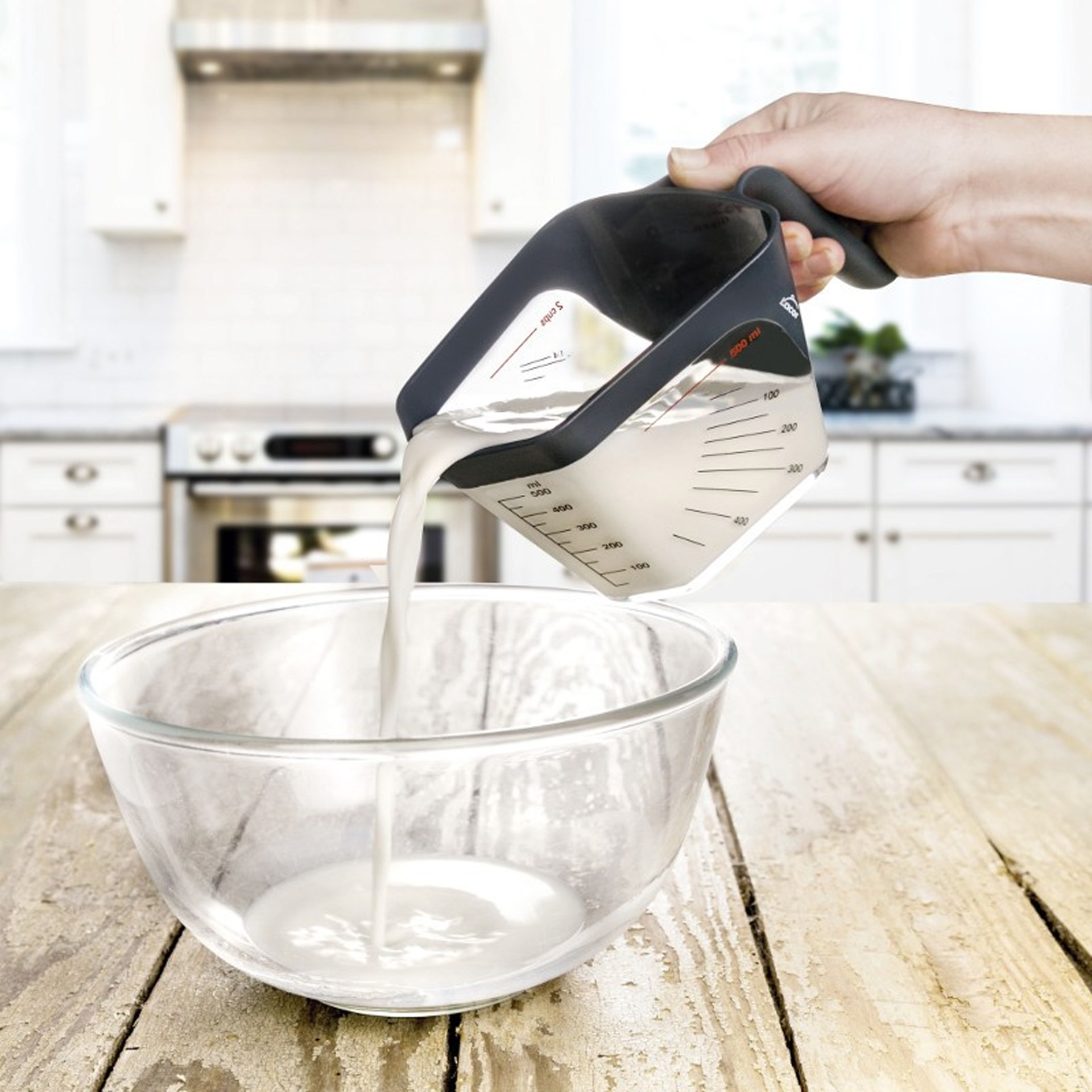 Jarro Medidor Plástico Spin 500ml