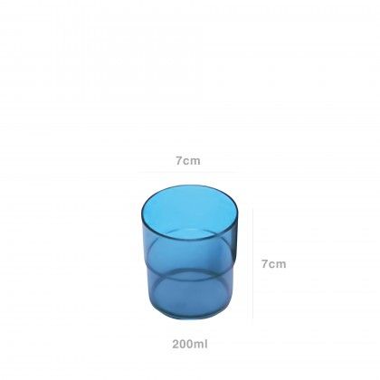 Copo Plstico Empilhvel Transparente Cor 200ml 7X7cm