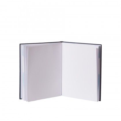 Livro 1/4 Liso 100 Folhas 171X215mm
