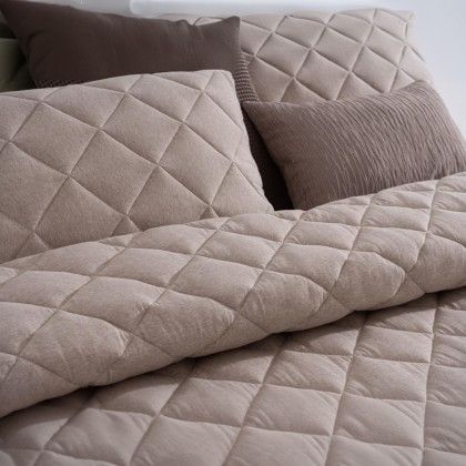 Comforter Baldi + 2 Almofadas Bege 250X270cm Comforter Baldi + 2 Almofadas Bege 250X270cm