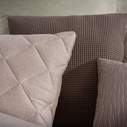 Comforter Baldi + 2 Almofadas Bege 250X270cm Comforter Baldi + 2 Almofadas Bege 250X270cm