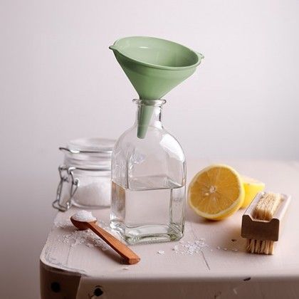 Funil Plástico Redondo Nº2 12.2X13.7cm Funil Plástico Redondo Nº2 12.2X13.7cm