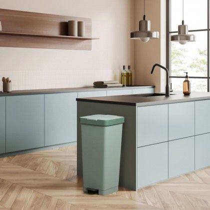 Balde Lixo com Pedal Smart Verde Slvia 40L 33X31X67cm
