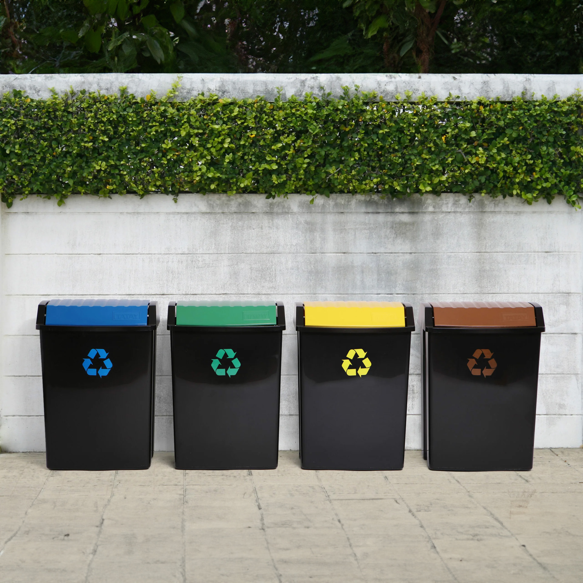 Balde Reciclagem com Tampa Basculante Preto / Azul 50L 40.5X33.5X57.5cm