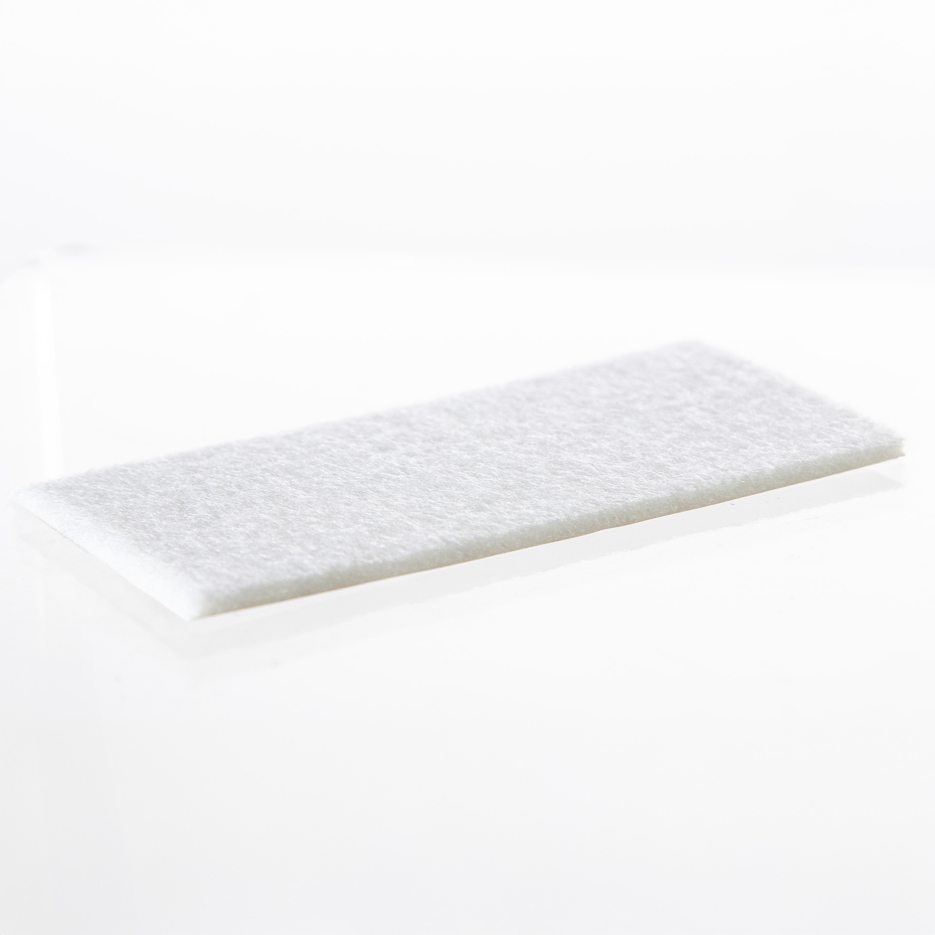 Feltro Adesivo Retangular Branco 50X100X2.5mm
