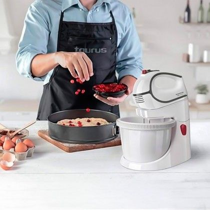 Batedeira Taurus Giro Complet com Taa 500W