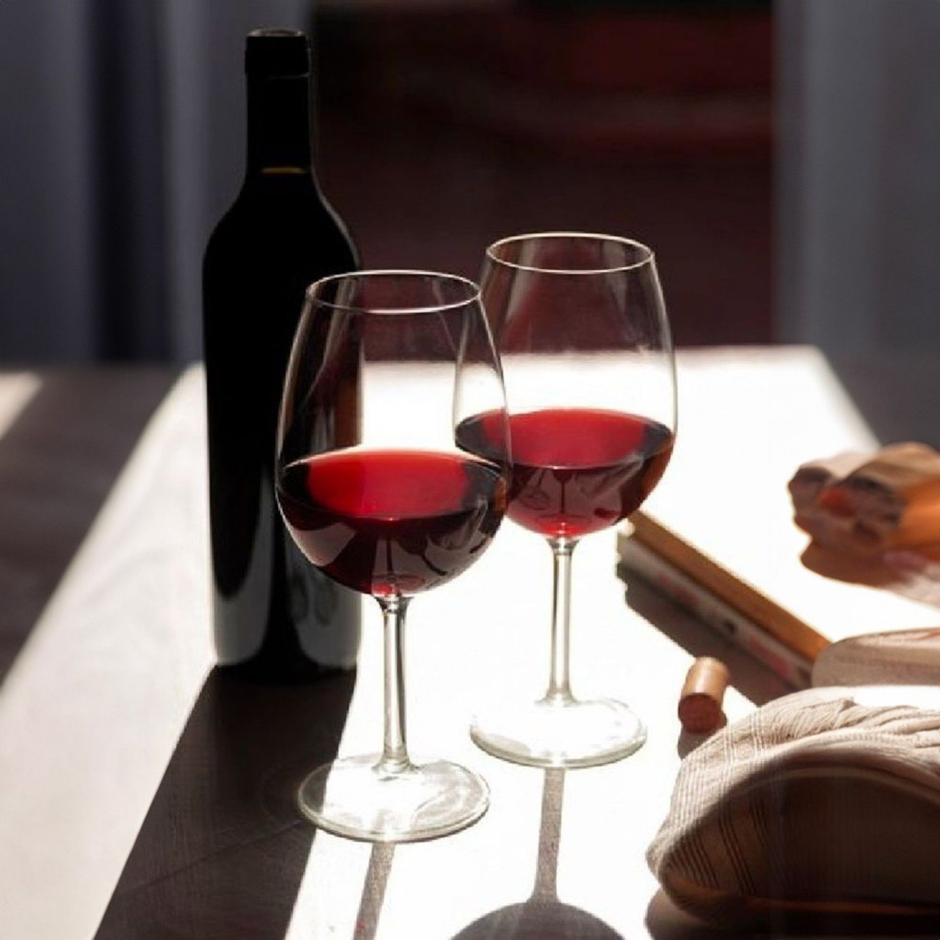 Copo Vinho Poliestireno 730ml 7.5X10X24cm Pack 6