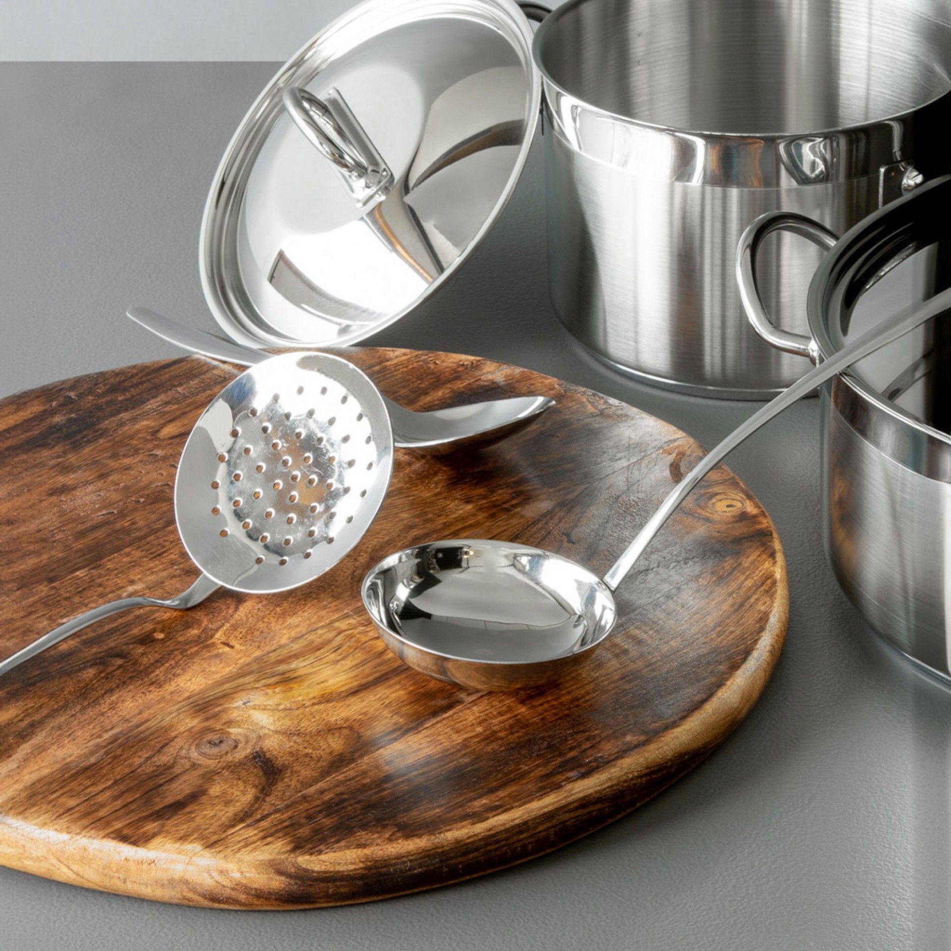 Faqueiro Venus com Estojo 75 Peças