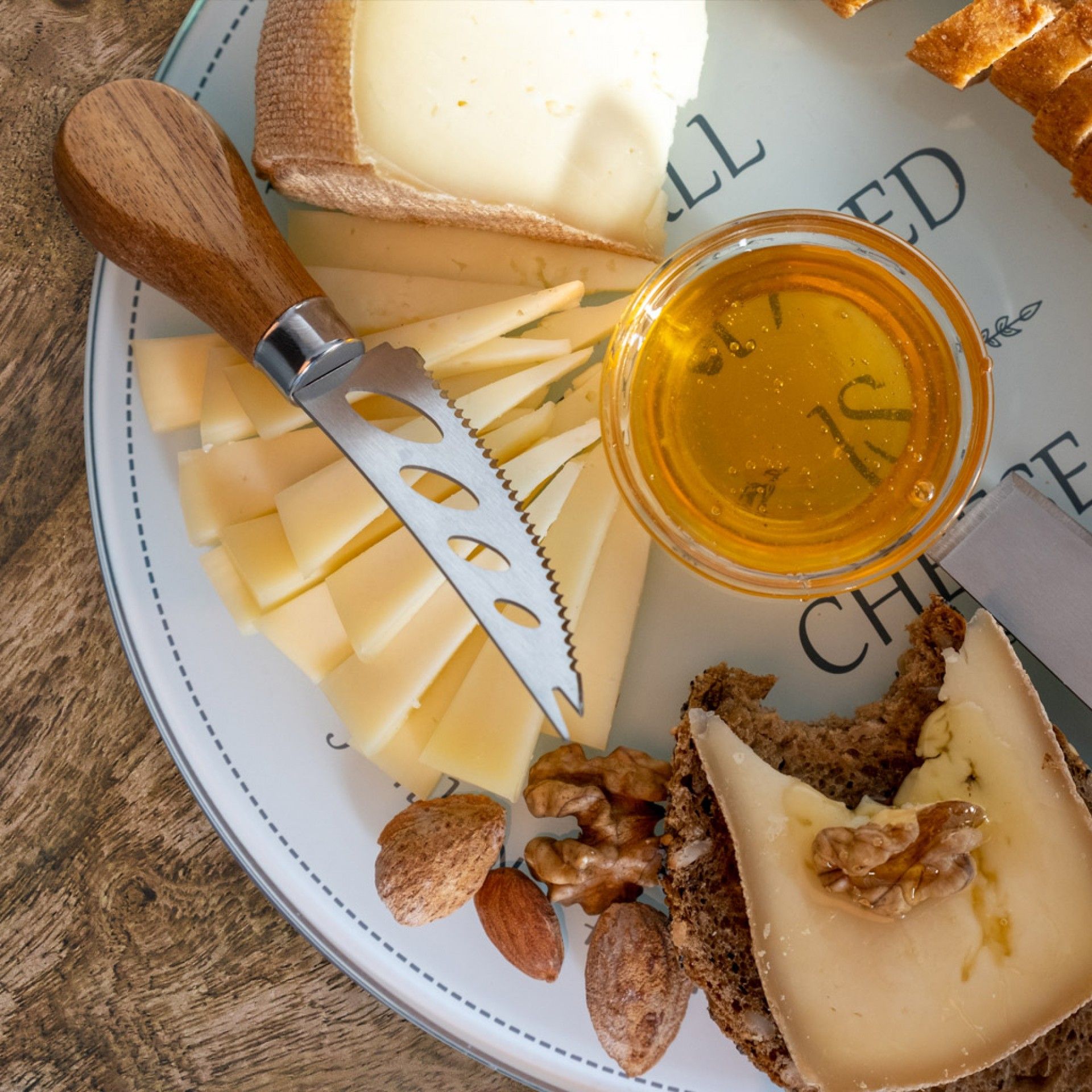 Tábua Queijo Madeira com Acessórios 25X5cm