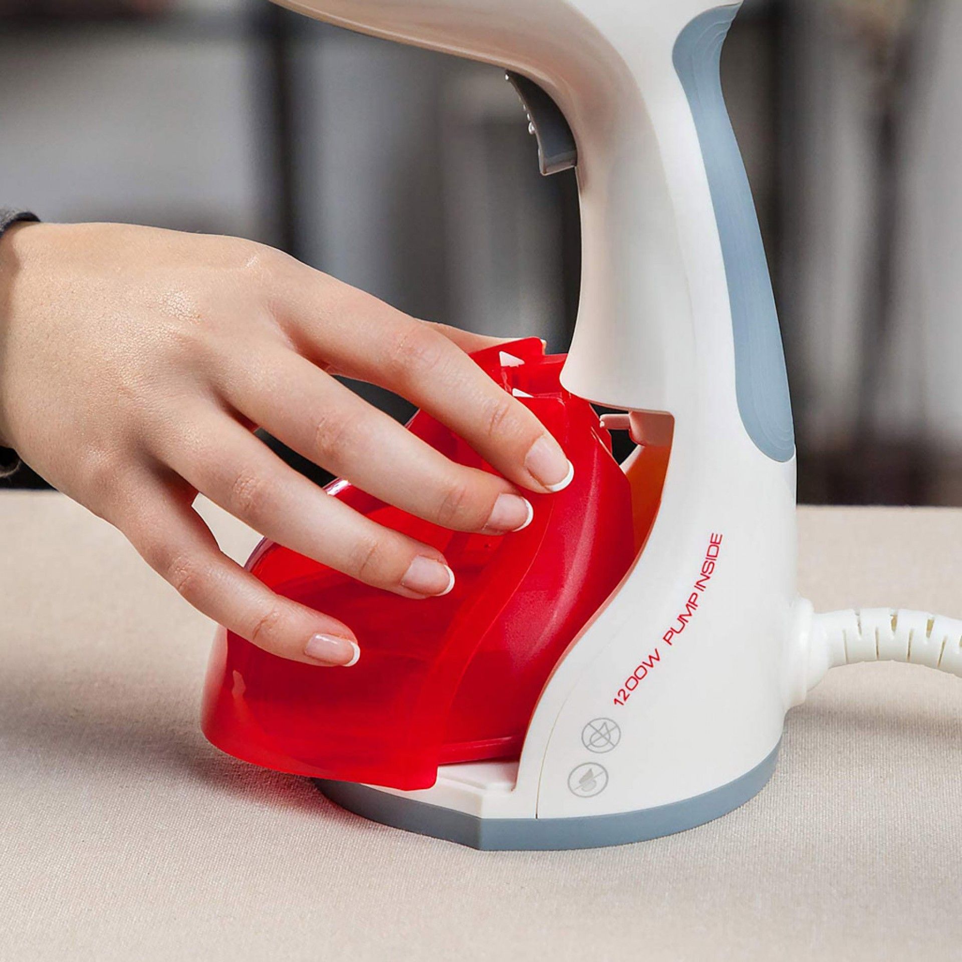 Ferro Vapor Niagara Vertical 1400W