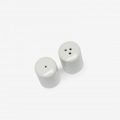 Saleiro + Pimenteiro Porcelana Simple Branco 2.5X4cm Saleiro + Pimenteiro Porcelana Simple Branco 2.5X4cm